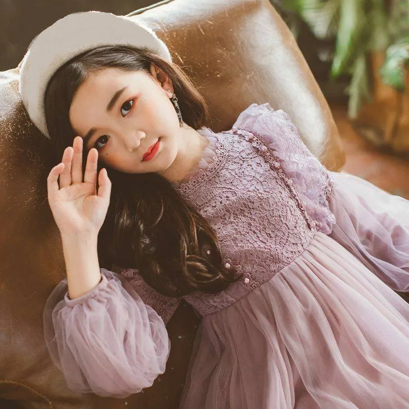 Children's long-sleeved princess dress in apricot with lace top and petticoat skirt