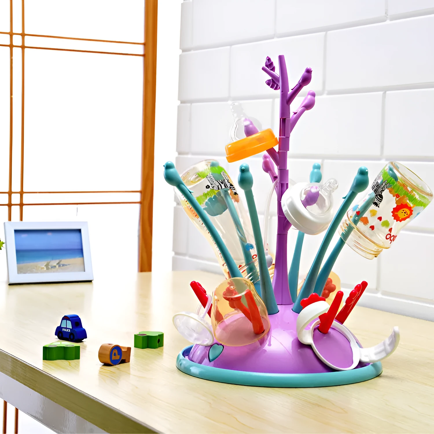 Portable baby bottle drying rack in green colour, 37x22cm, made from non-toxic PP material