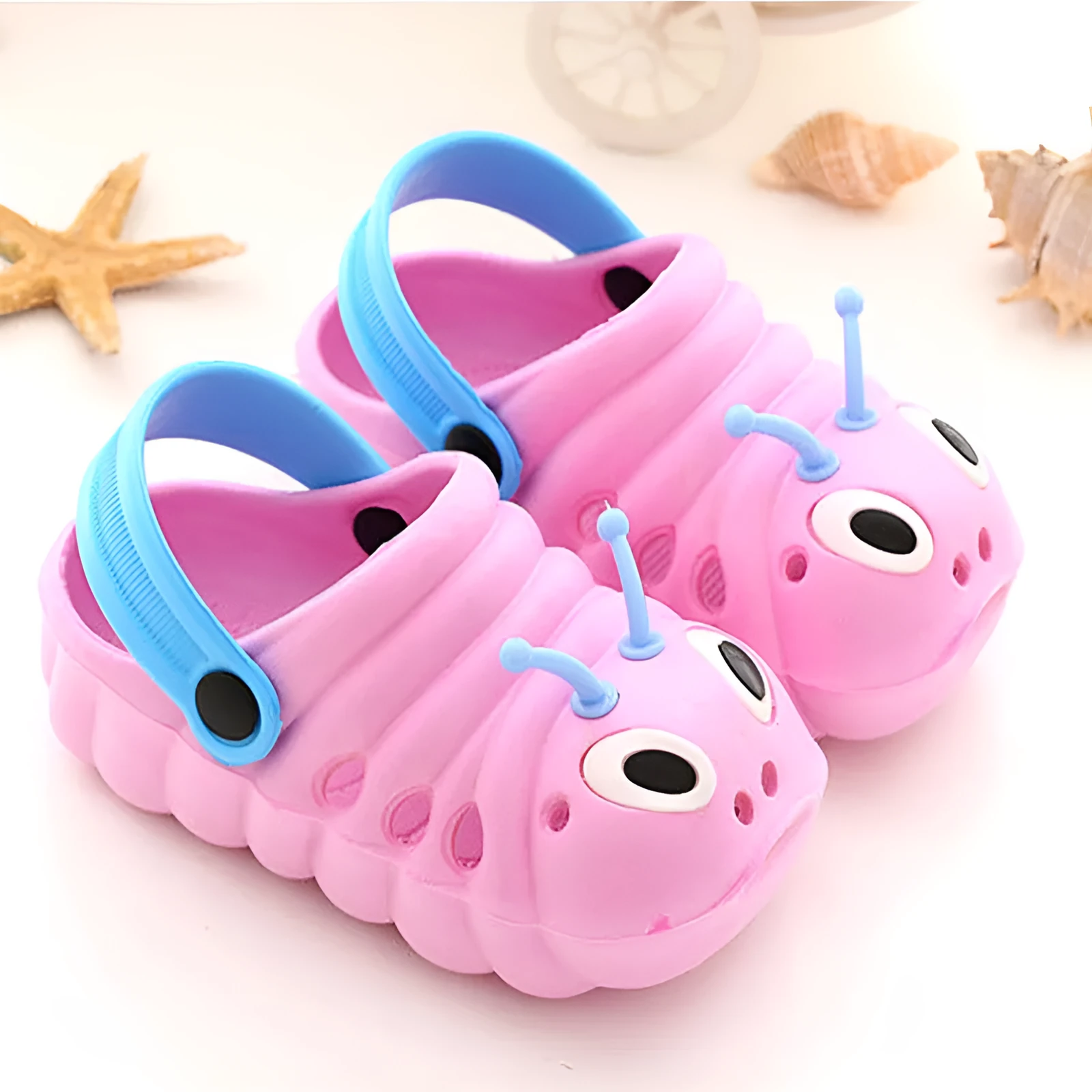 Children's EVA foam sandals in pink, blue, green, and yellow – lightweight beach shoes with slip-on design