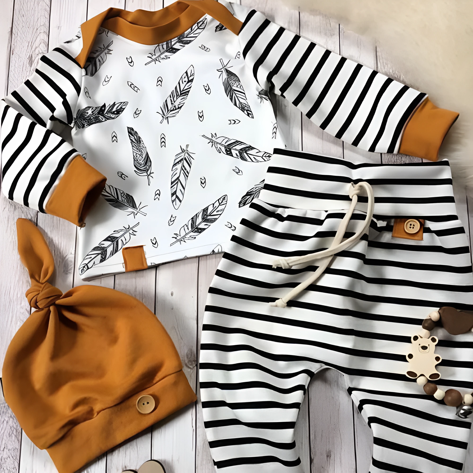 Cotton striped children's 3-piece set in Mibaise with hat, top, and pants for babies 70-100cm height