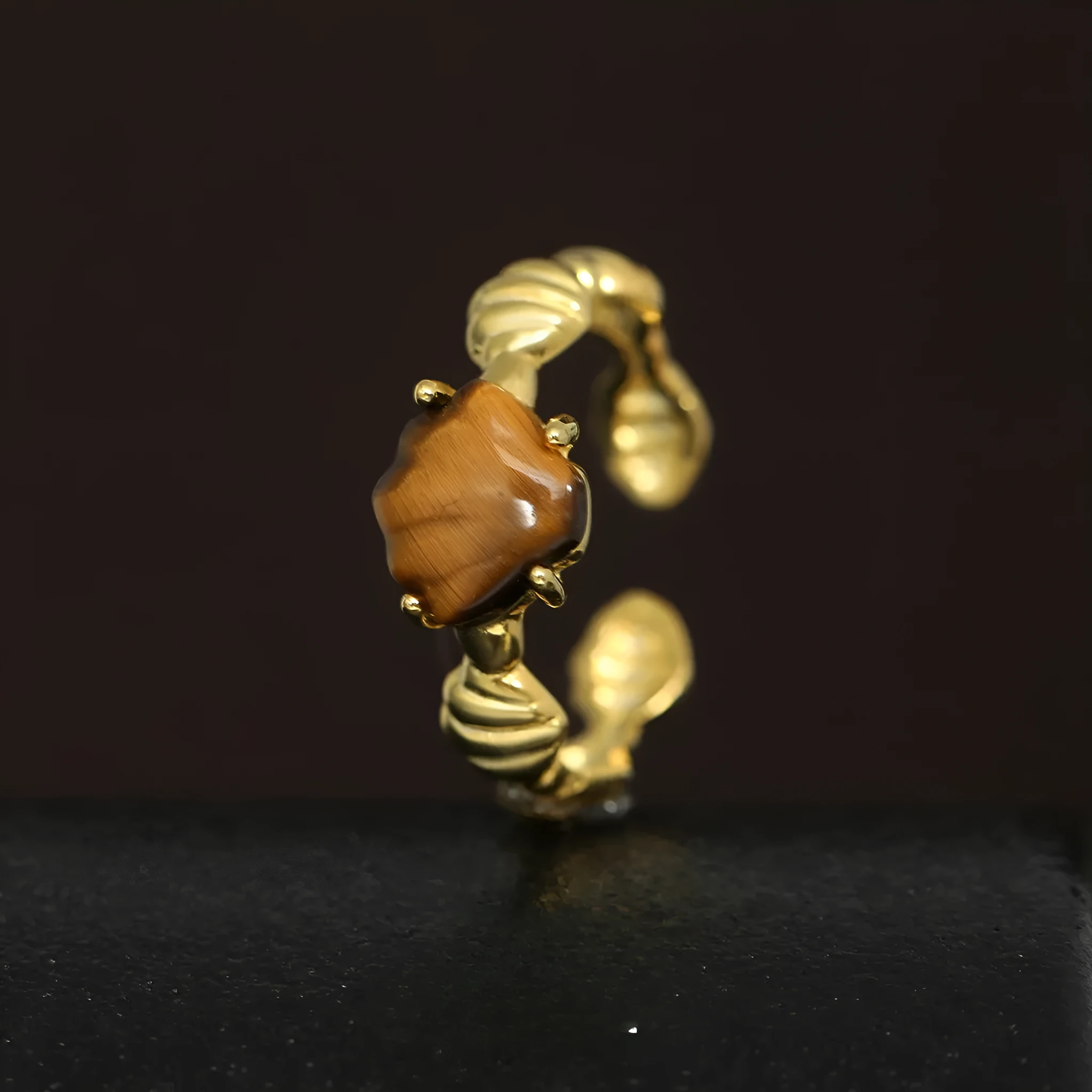 Adjustable shell tiger eye ring in silver with white gold or 18K gold electroplated finish