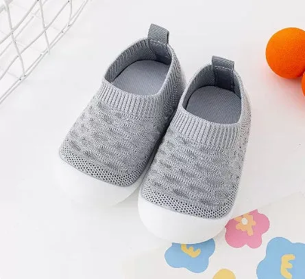 Baby soft sole non-slip walking shoes in fly woven cotton and natural rubber, available in multiple colours and sizes 11.5-15.5cm