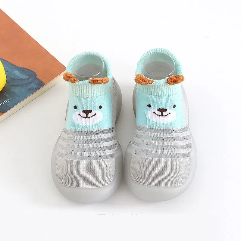 Baby toddler shoes in blue with cotton spandex upper and rubber sole, size 13.5cm