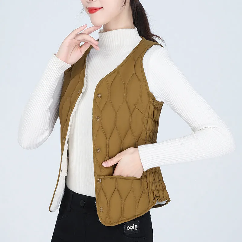Women's short bottoming vest with velvet lining, slim fit, available in multiple colours and sizes