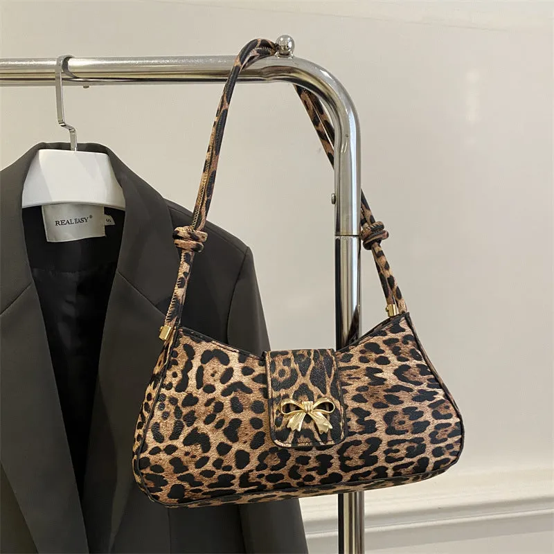 Women's large casual PU leather shoulder handbag with sandwich pocket in khaki colour.
