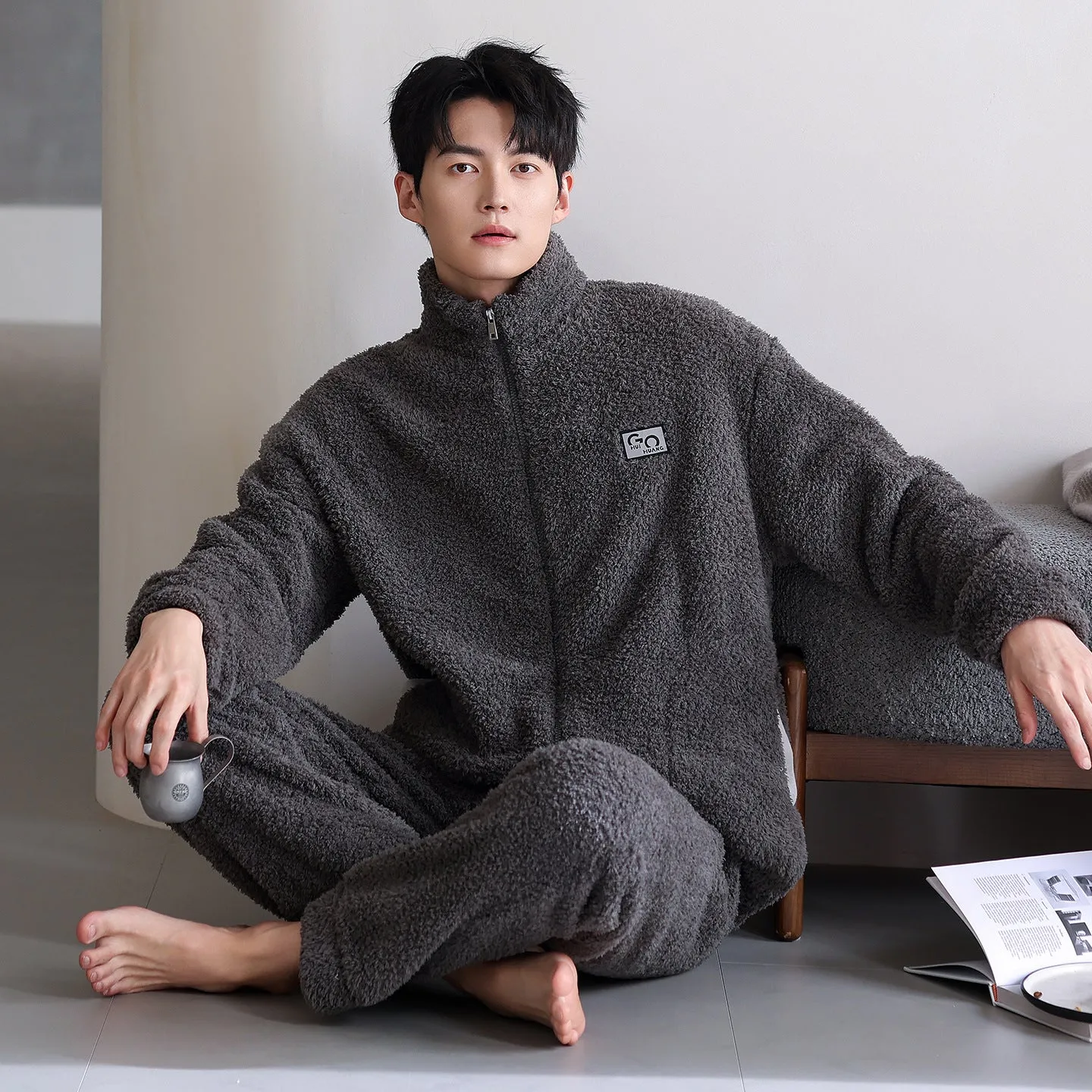 Long sleeve half velvet padded zipper couple pajamas set in flannel polyester, multiple colours available