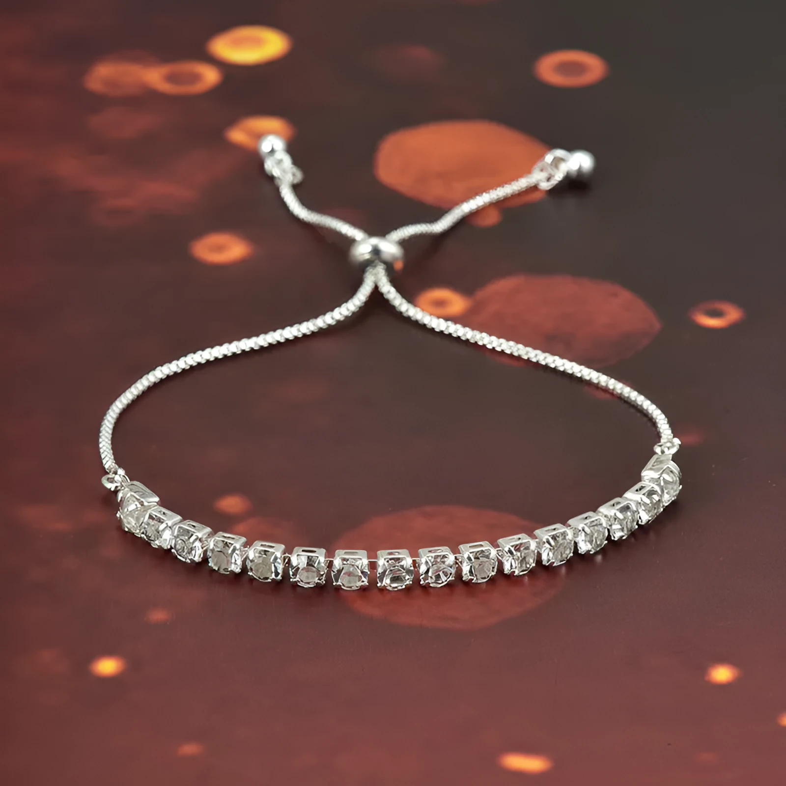 Metal micro-studded claw chain simple bracelet in electroplated finish, unisex design