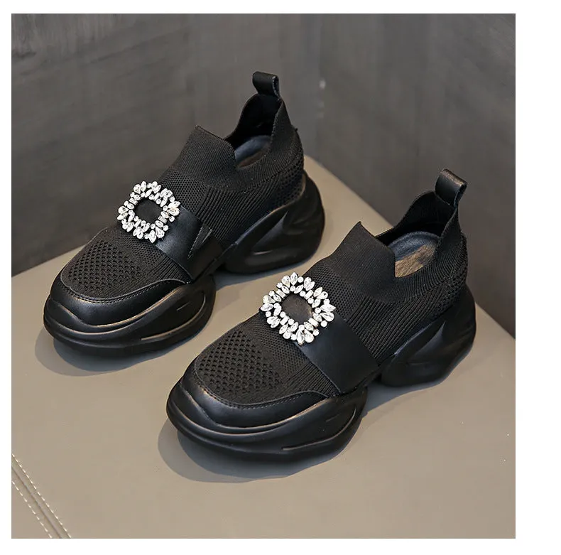 Black women's rhinestone square buckle breathable mesh baotou half slippers close-up