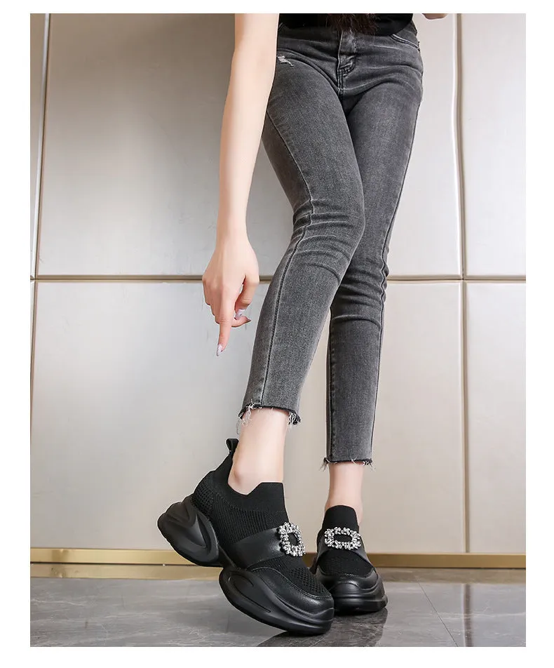 Black women's rhinestone square buckle breathable mesh baotou half slippers close-up