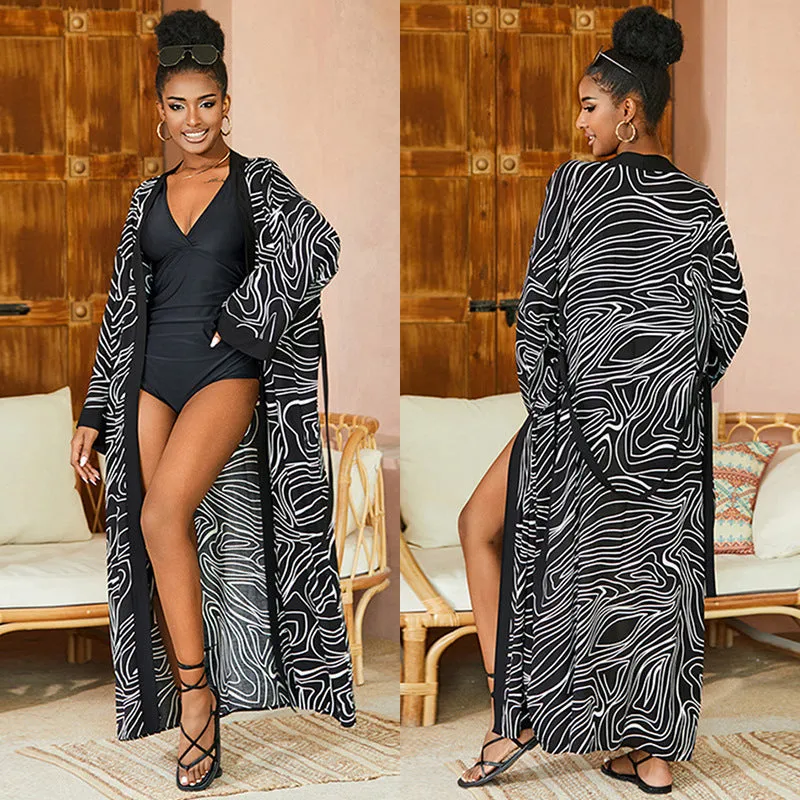 Printed beach cover-up for women in black white line with cotton lining and rayon fabric, average size