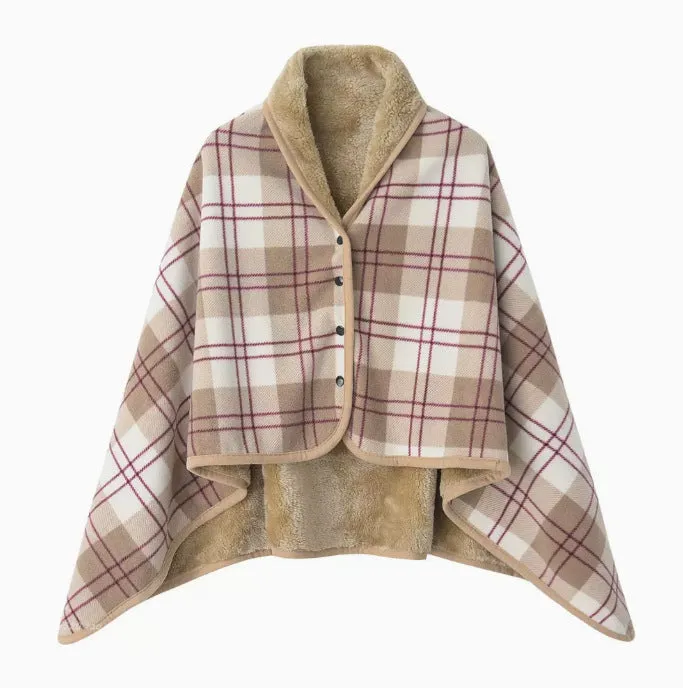Japanese style polyester shawl blanket in stripe pattern, available in 80x130cm or 100x140cm, for office or winter nap use