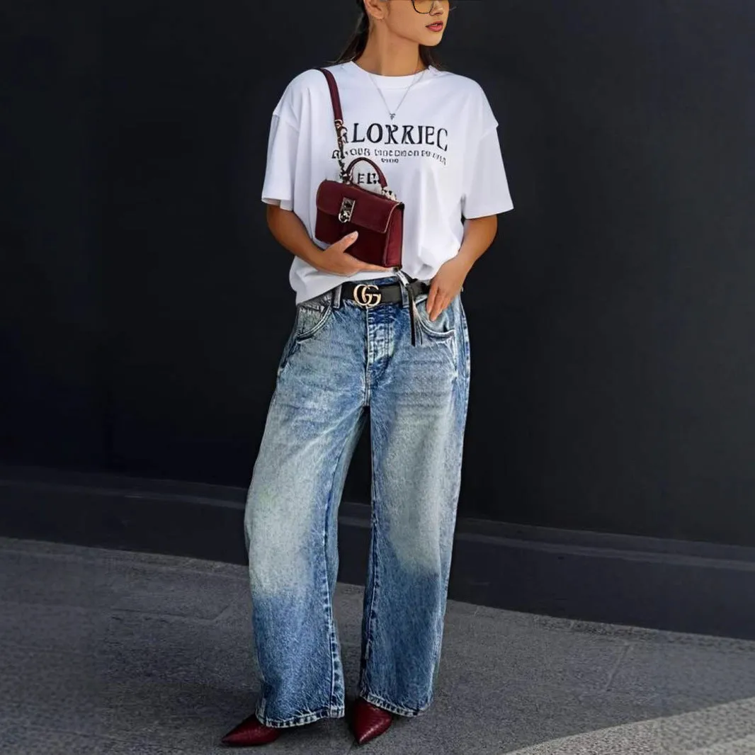 Blue wide leg stretch denim jeans for women with high waist and zipper fly