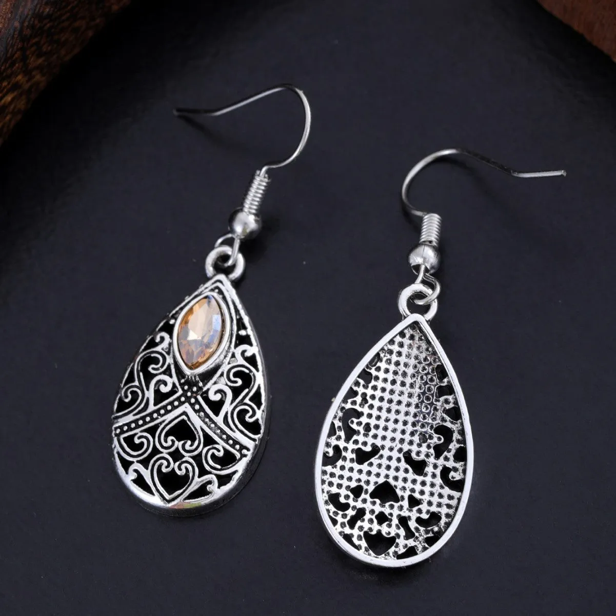 Retro water droplet drop dangle earrings for women in alloy with three style options