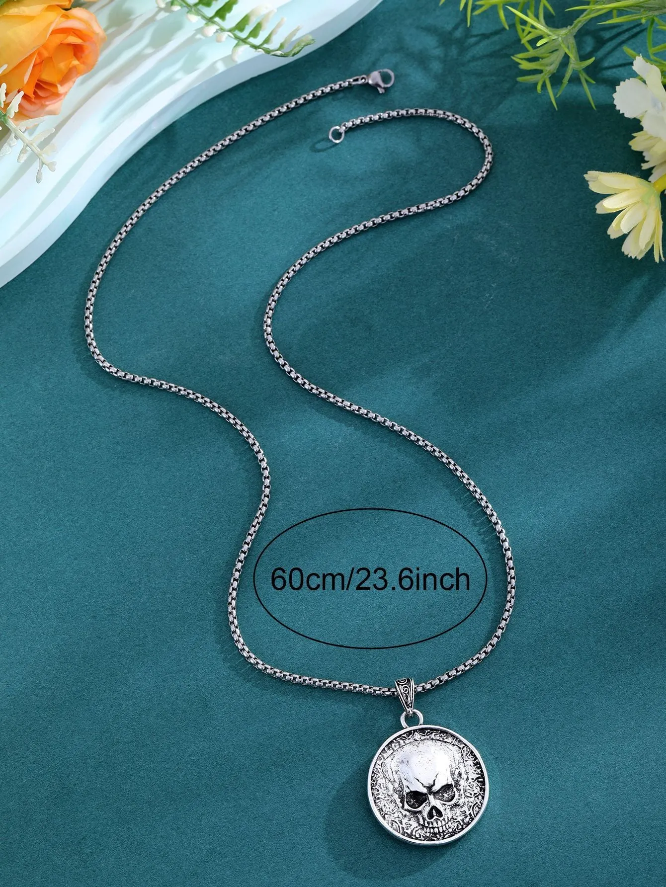 Men's alloy skull pendant necklace with non-fading finish on chain
