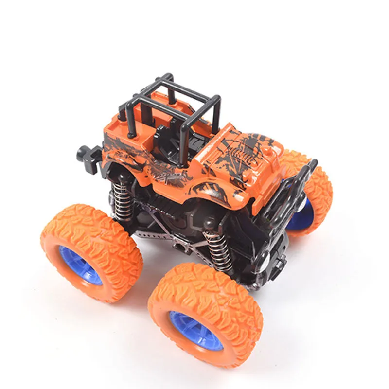 Inertial four-wheel drive off-road vehicle toy in green, 9x8.5x8.5cm, pull-back action
