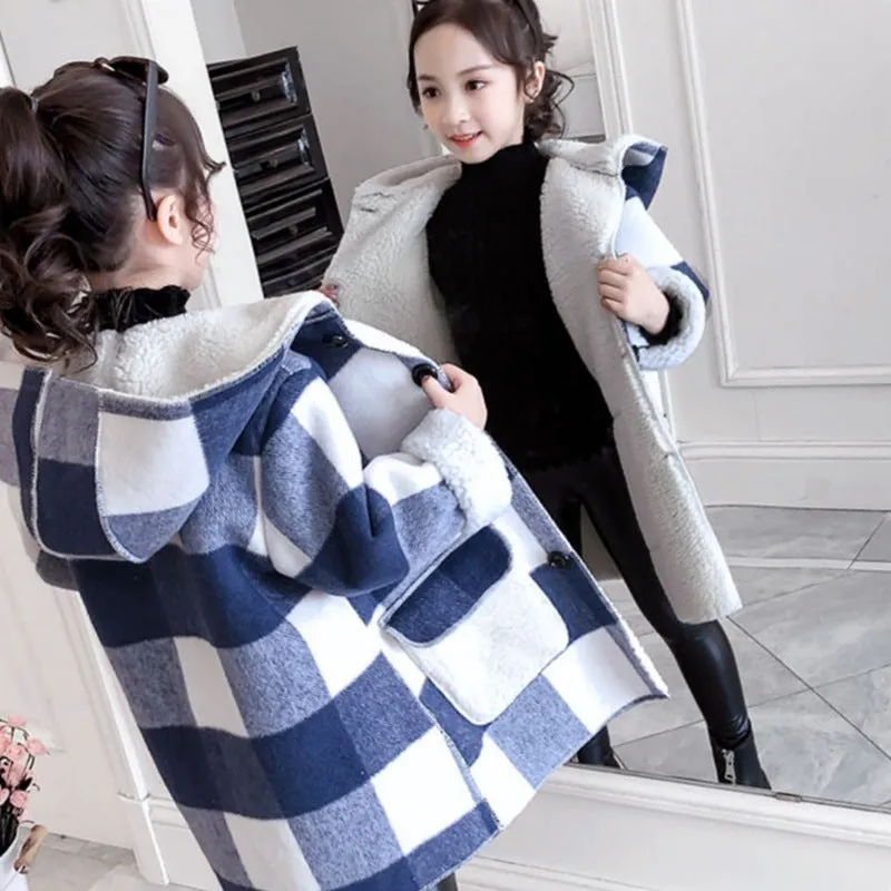 Children's striped thick woolen overcoat for girls, academy style, blue colour, long length sleeveless design