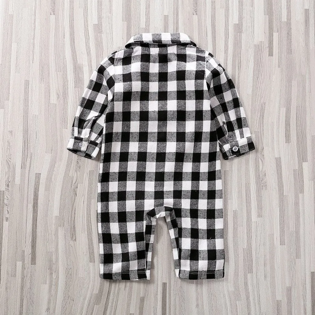 Baby striped plaid onesie jumpsuit for newborn in green colour with long sleeves