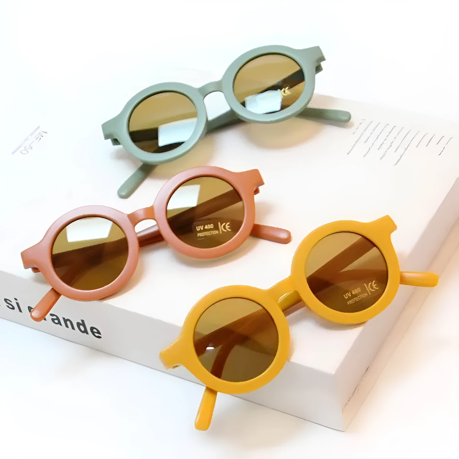 Children's round frame retro mocha glasses with UV400 protection in beige colour
