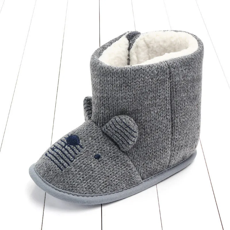 Baby winter high-top cotton shoes with Velcro fastening in white, embroidered detail