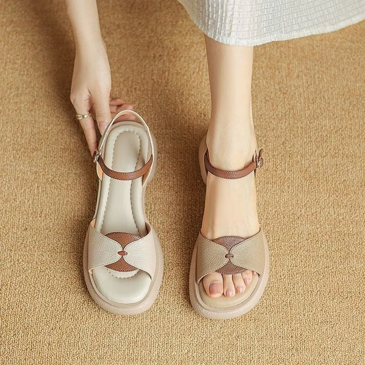 Women's beige chunky heel platform sandals with open toe and renewable leather upper.