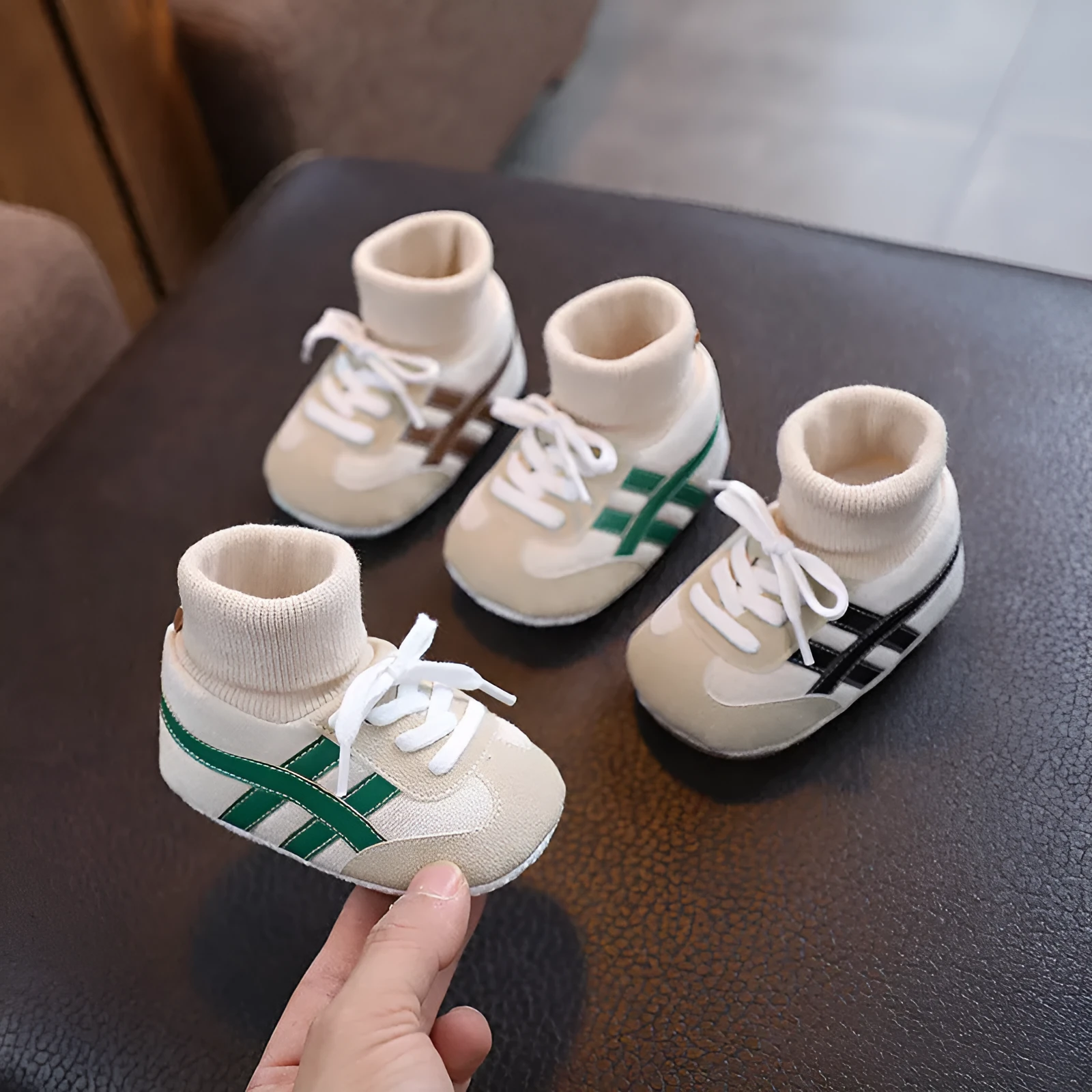 Baby ankle sock toddler shoes, green wool-lined winter style, inner length 11-13cm, soft upper