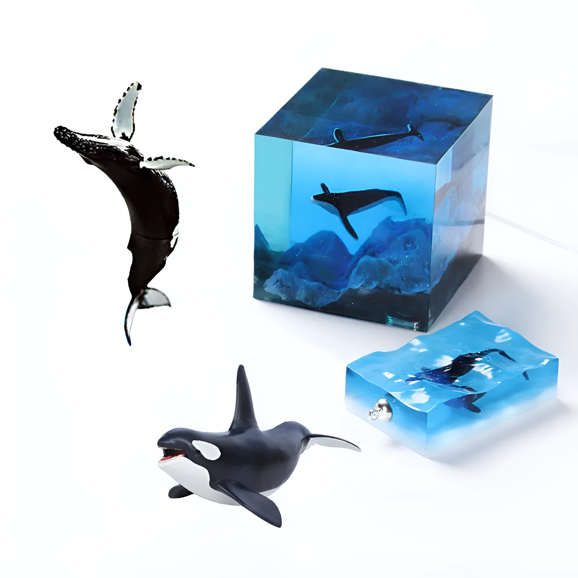 Plastic crystal glue ocean whale model luminous humpback whale figurine clear resin ornament display