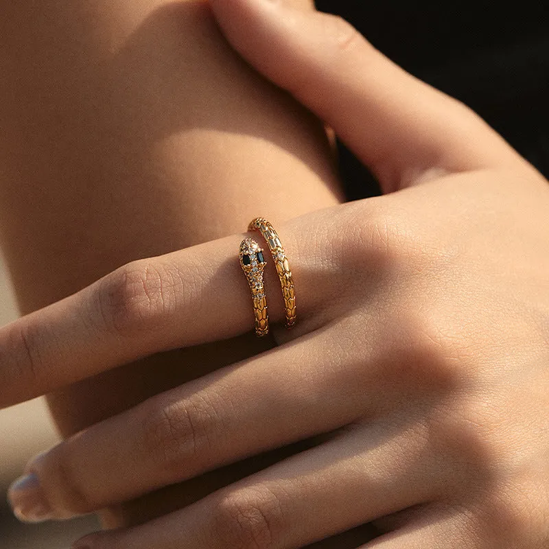Adjustable copper snake ring with gold colour plating in KR0201.