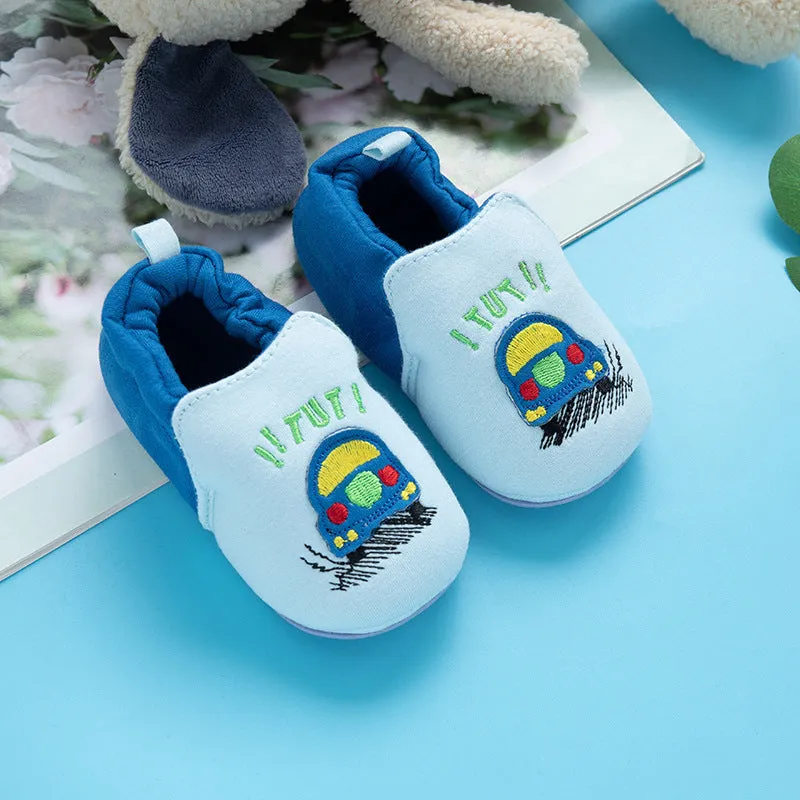 Baby soft bottom non-slip cotton cloth toddler shoes in cartoon design with rubber sole