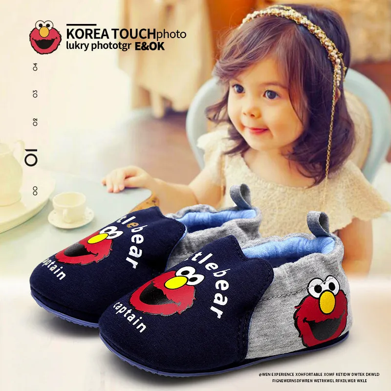 Baby soft bottom non-slip cotton cloth toddler shoes in cartoon design with rubber sole