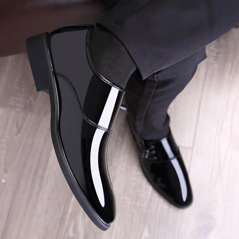 Men's black and brown formal business shoes with rubber sole and square heel