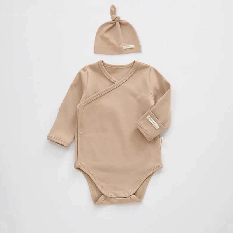 Pure cotton newborn triangle jumpsuit for boys and girls in apricot colour, suitable height 66-90cm