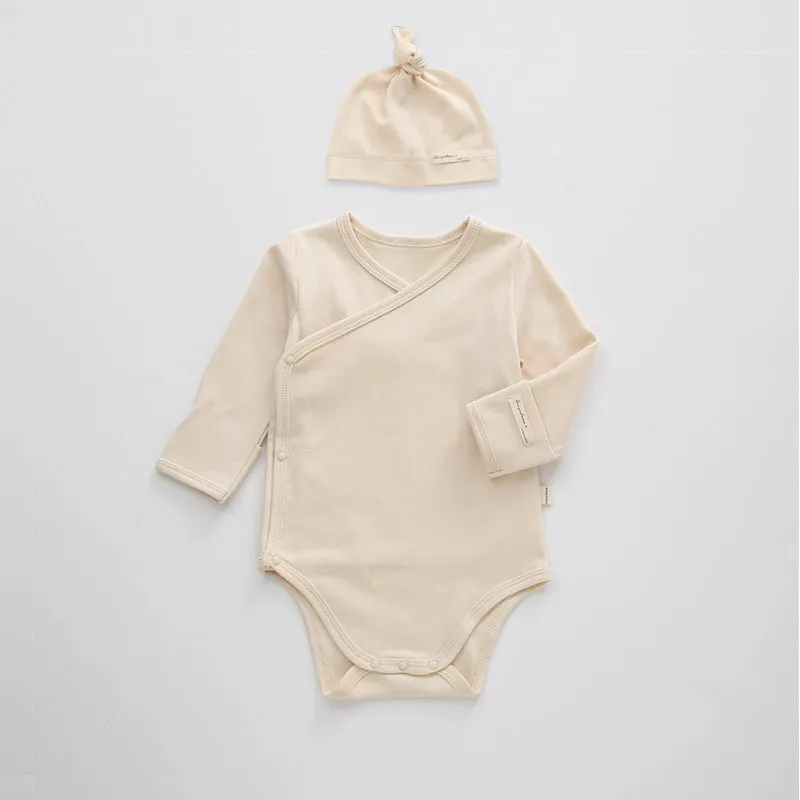 Pure cotton newborn triangle jumpsuit for boys and girls in apricot colour, suitable height 66-90cm