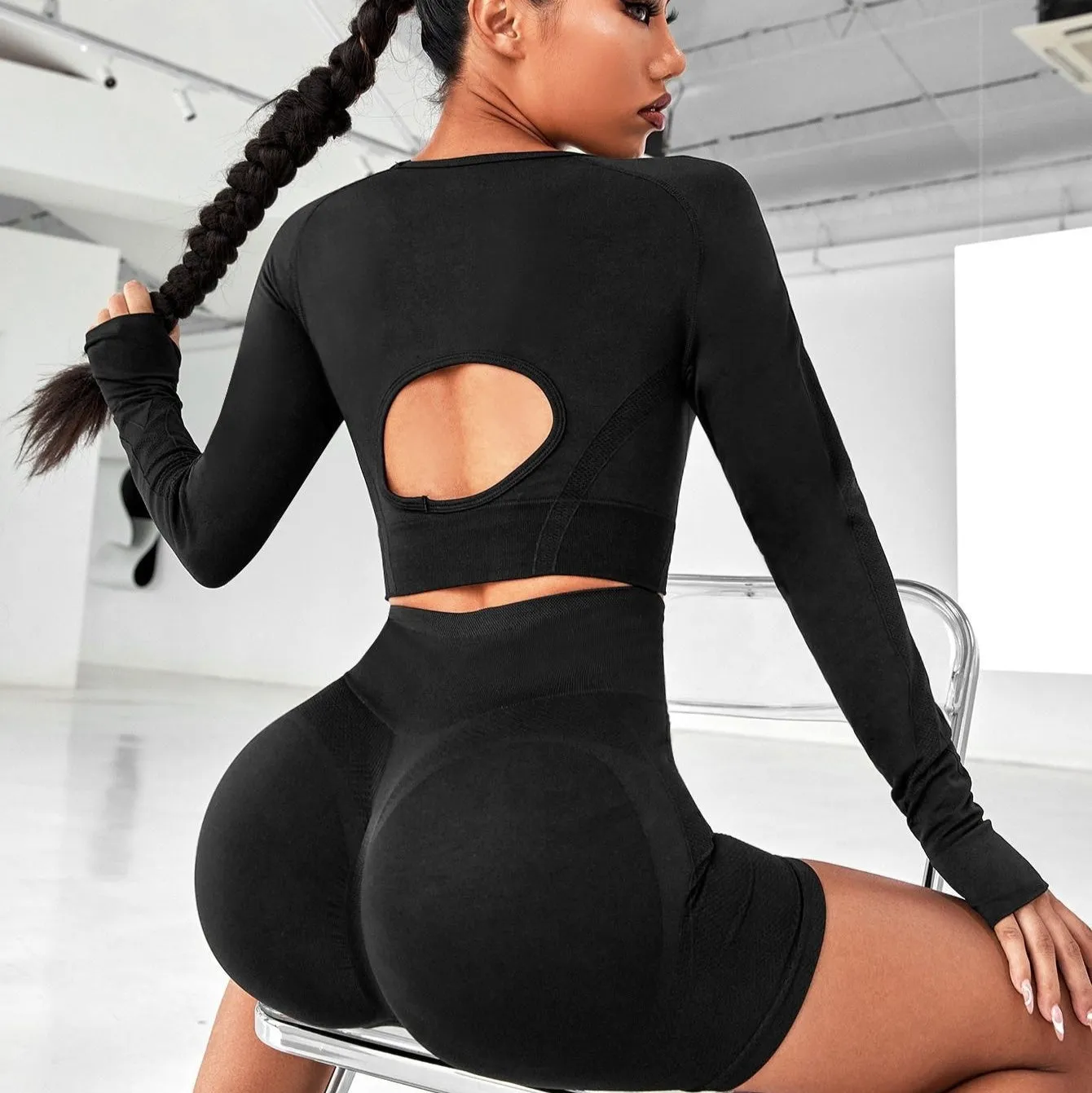 Women's high waist yoga suit in black, brown, or purple with long sleeves and quick-dry fabric