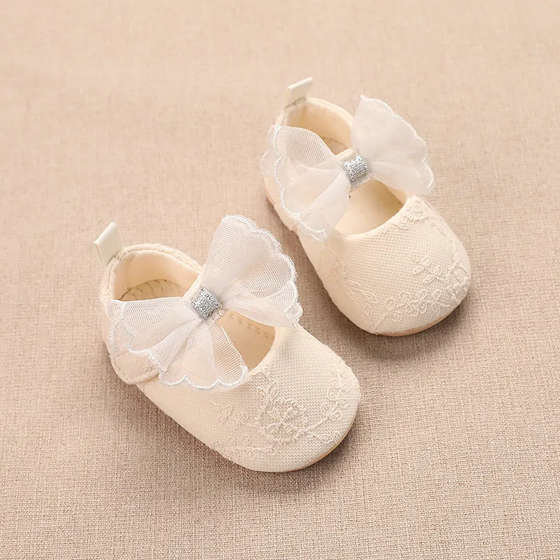 Spring baby toddler walking shoes for girls, mesh upper, lace bow, low top, solid colour, available in 11cm and 13cm inner length