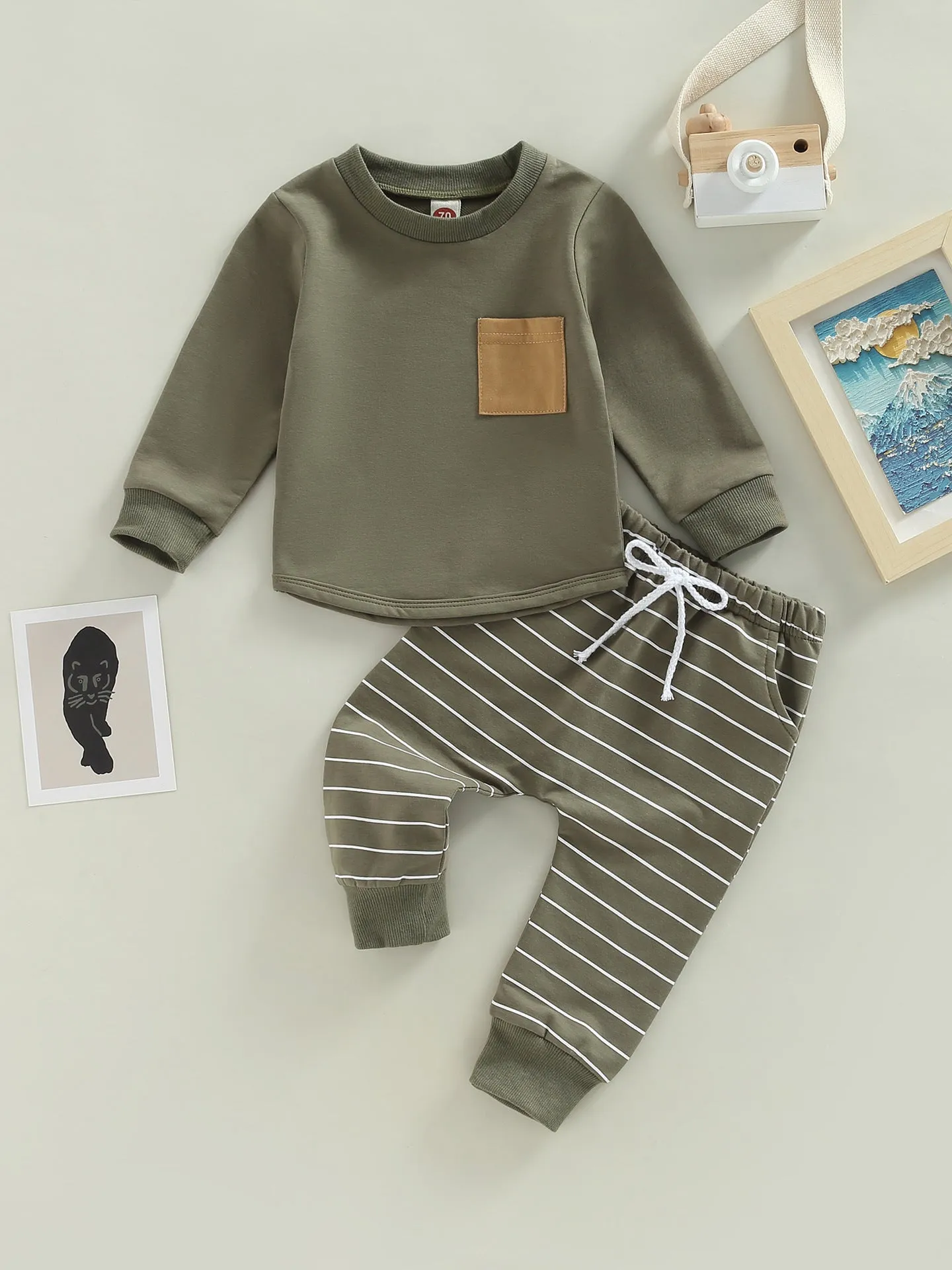 Long sleeve hooded baby striped cotton suit in army green with matching pants