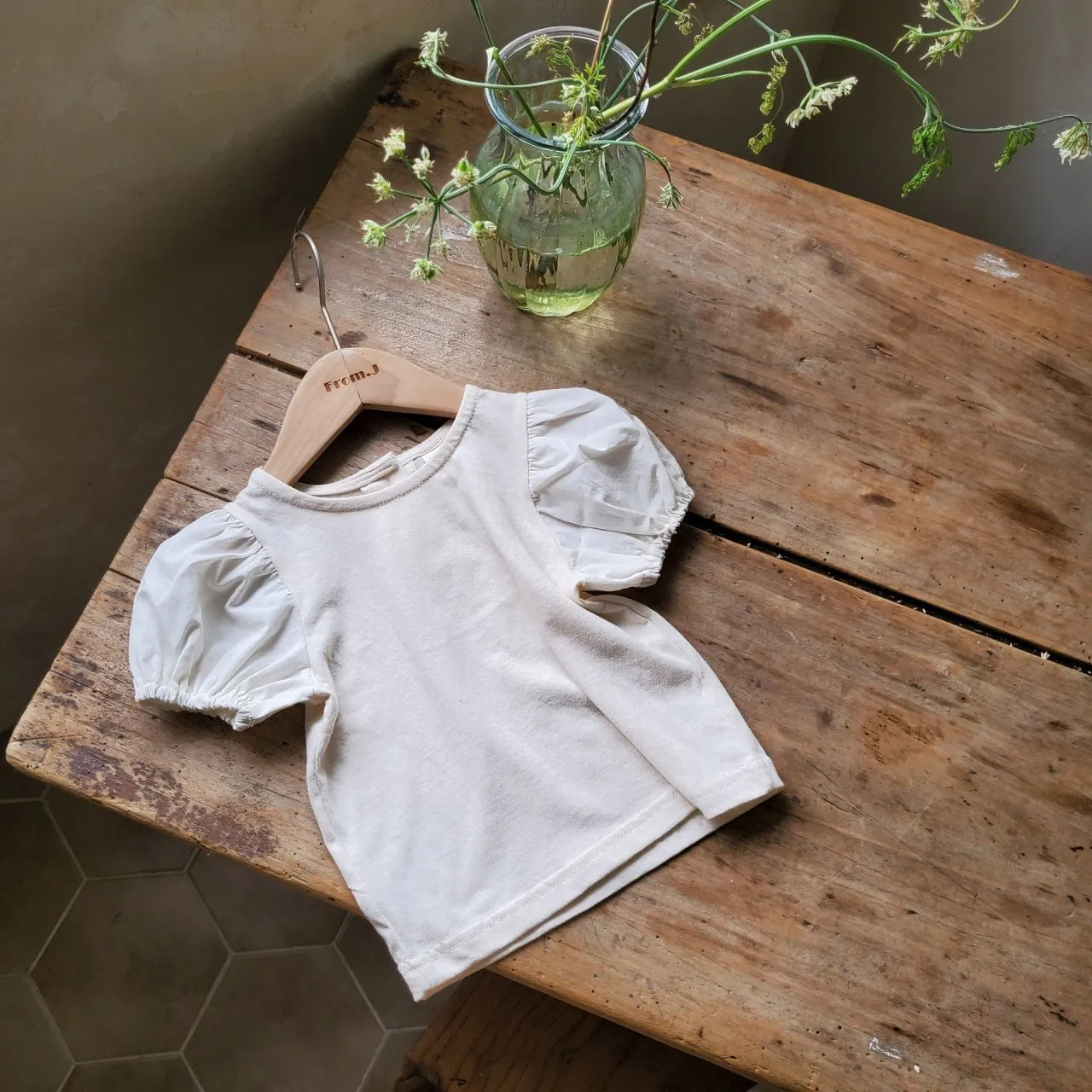 Girls cotton puff short sleeve top and lace strap romper two-piece set in apricot cotton fabric