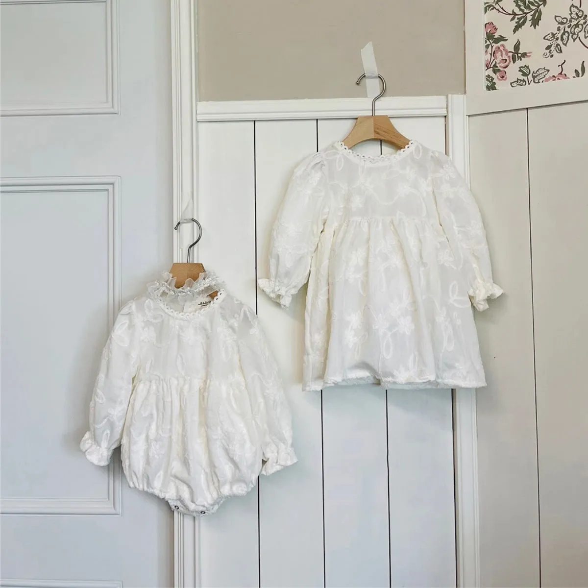 Girl infant stereo lace princess dress in beige, full-length view, suitable for heights up to 100cm