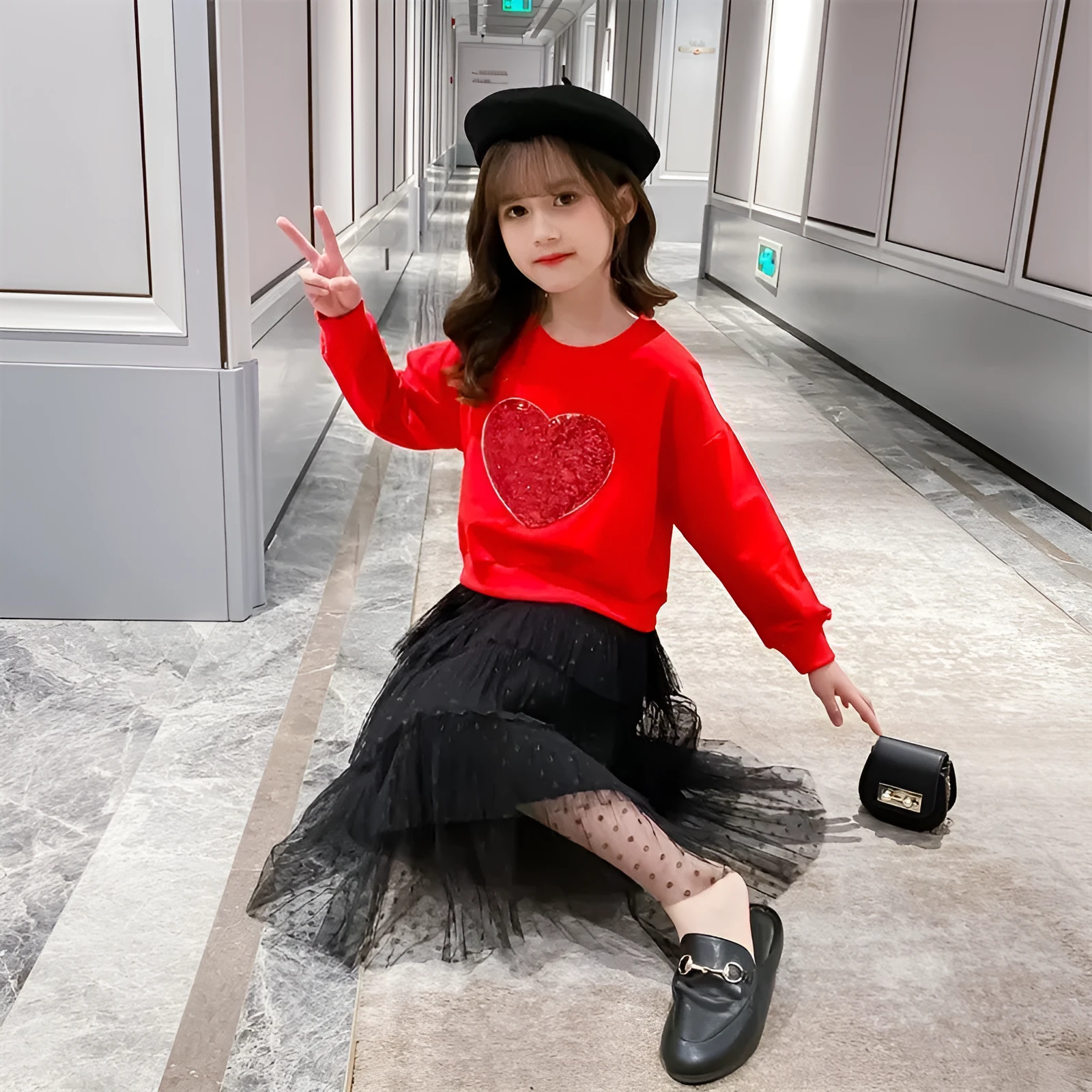 Girls sequin love pullover cotton two-piece skirt set in white and red sizes 110-160cm