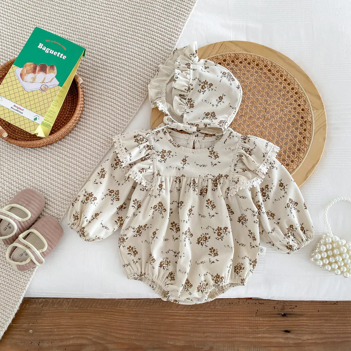 Baby girl corduroy floral jumpsuit in triangle style with long sleeves, round neck, available in black shivering colour