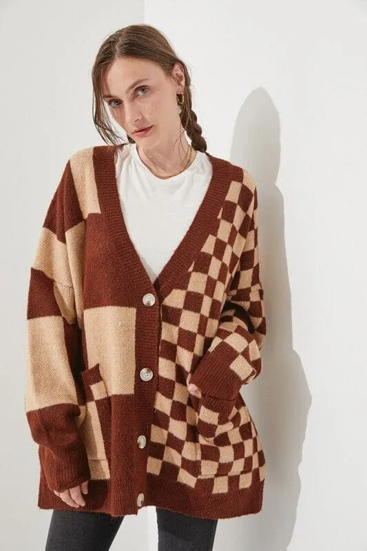Women's loose slim fit cardigan in a checks print pattern, available in multiple colours.
