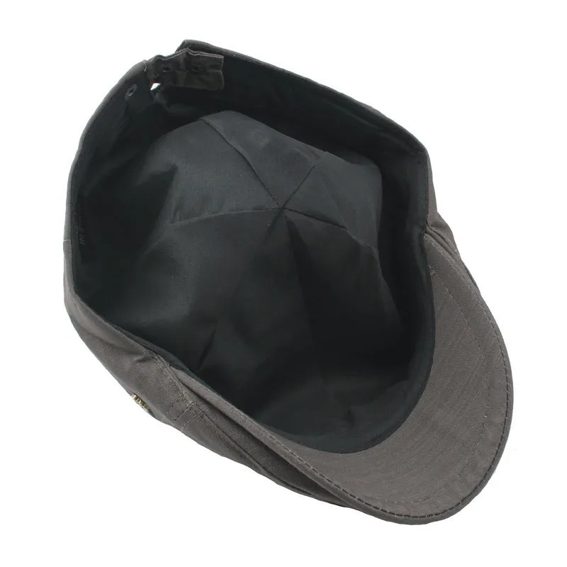 Plaid men's flat cap with copper button in cotton linen, distressed finish, adjustable fit, solid colour collection