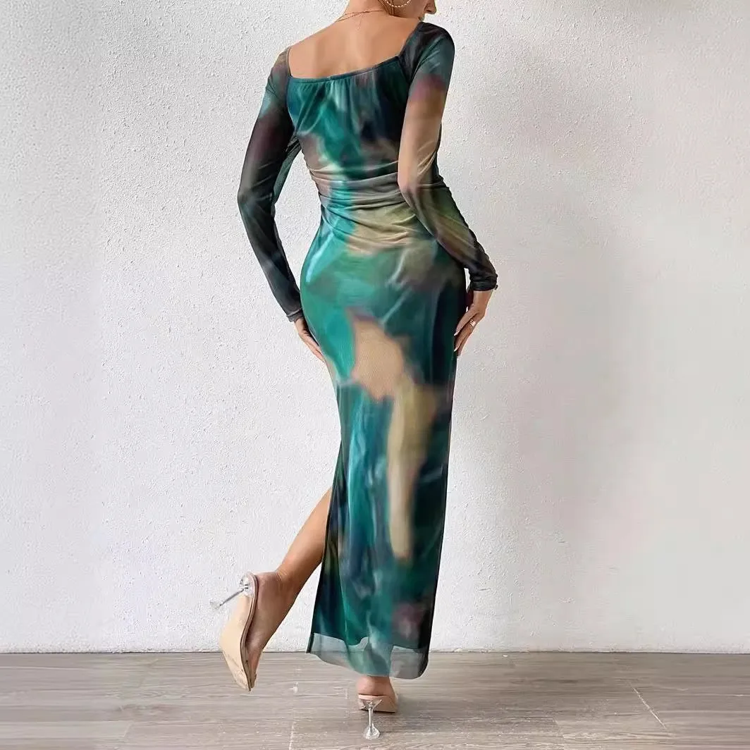 Women's mesh fishtail dress with square collar and gradient colour pleated design