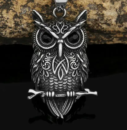 Titanium steel men's necklace with polished black eye owl pendant on O-link chain
