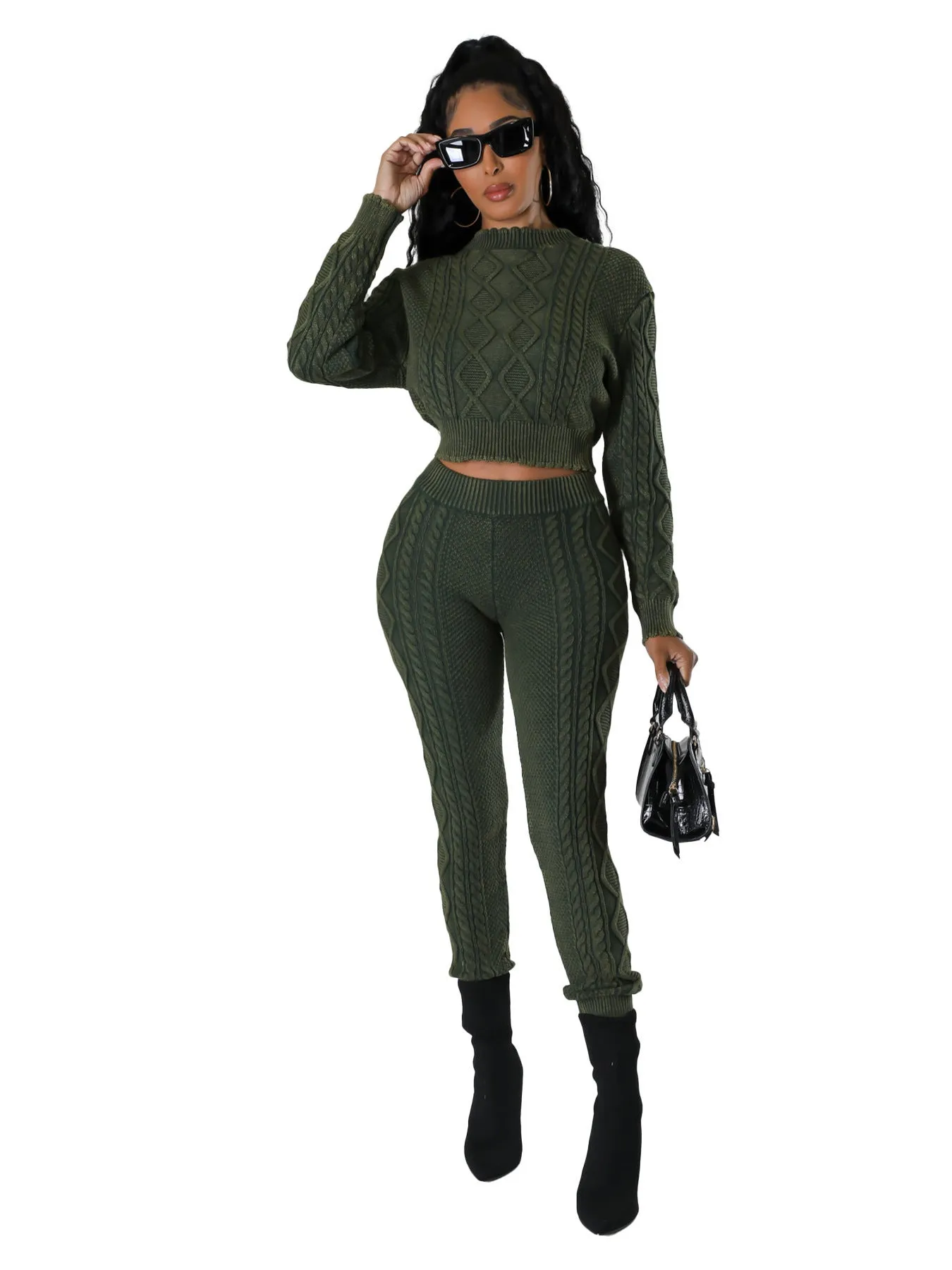 Women's cotton knit diamond pattern cable sweater set with long sleeves and matching trousers in brown