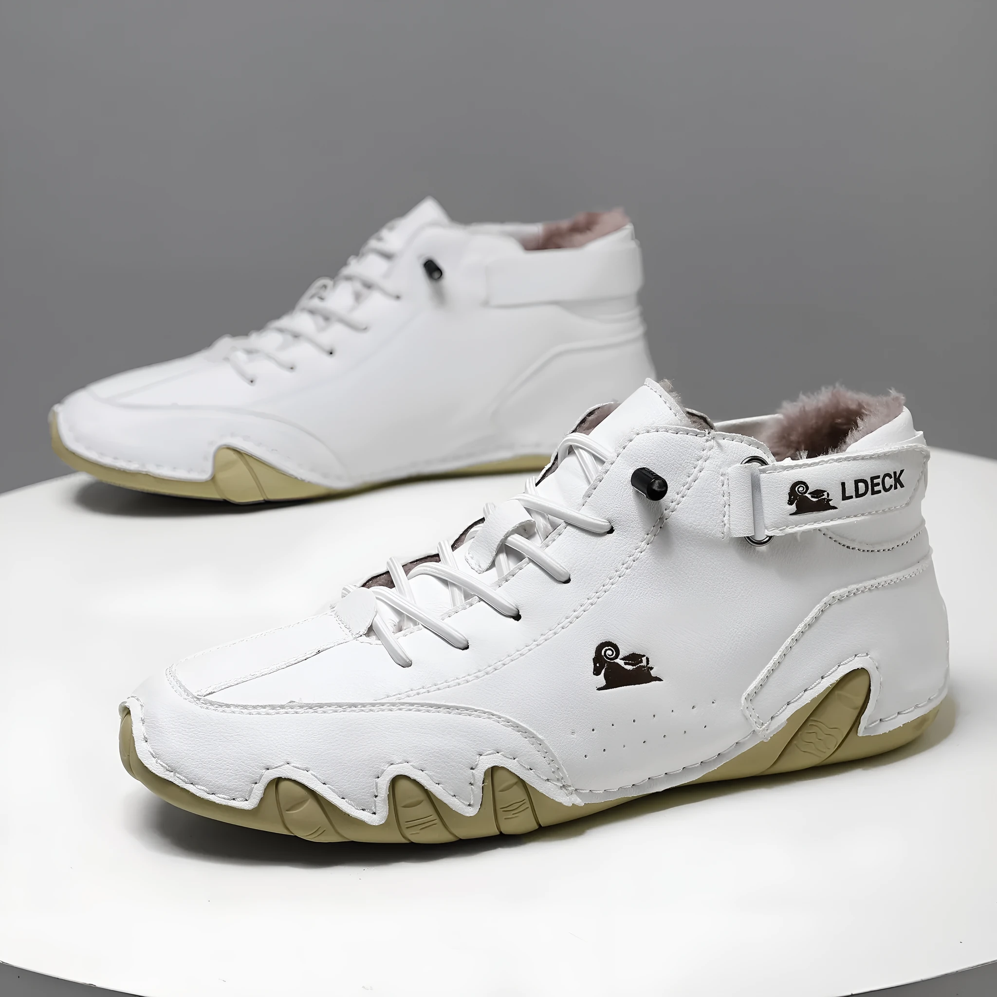 Winter fleece-lined Martin boots in solid colour with rubber sole and elastic band