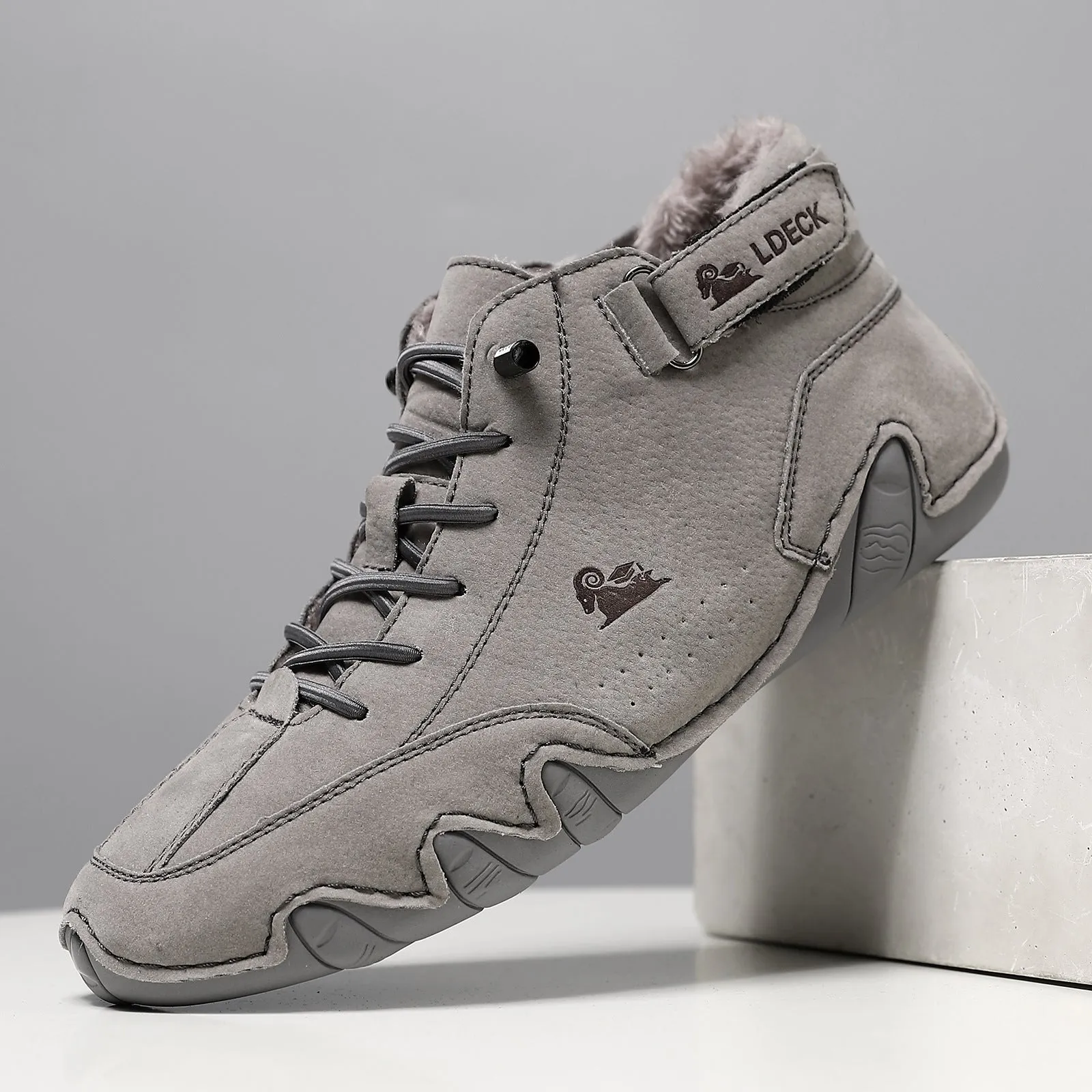 Winter fleece-lined Martin boots in solid colour with rubber sole and elastic band