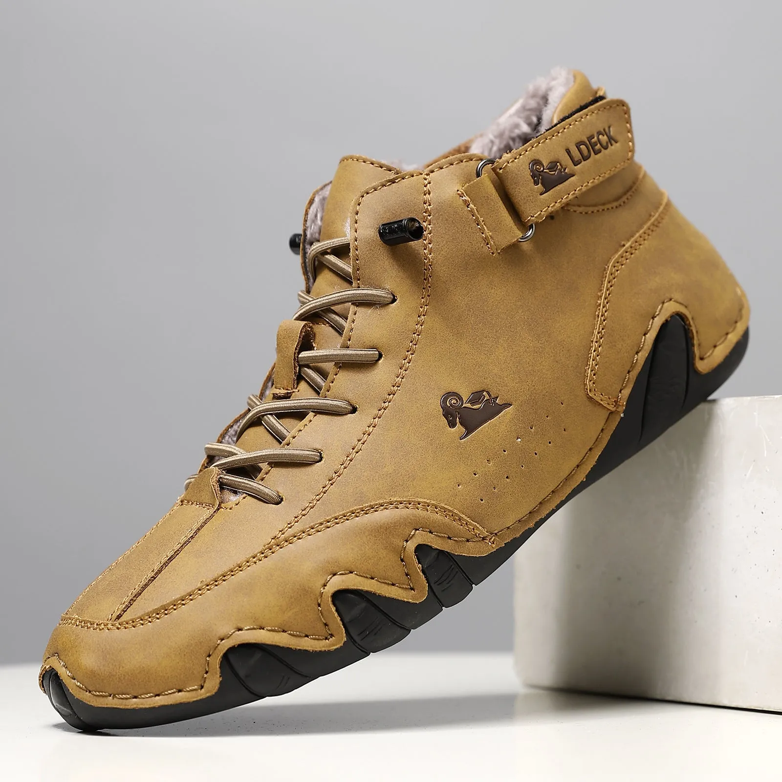 Winter fleece-lined Martin boots in solid colour with rubber sole and elastic band