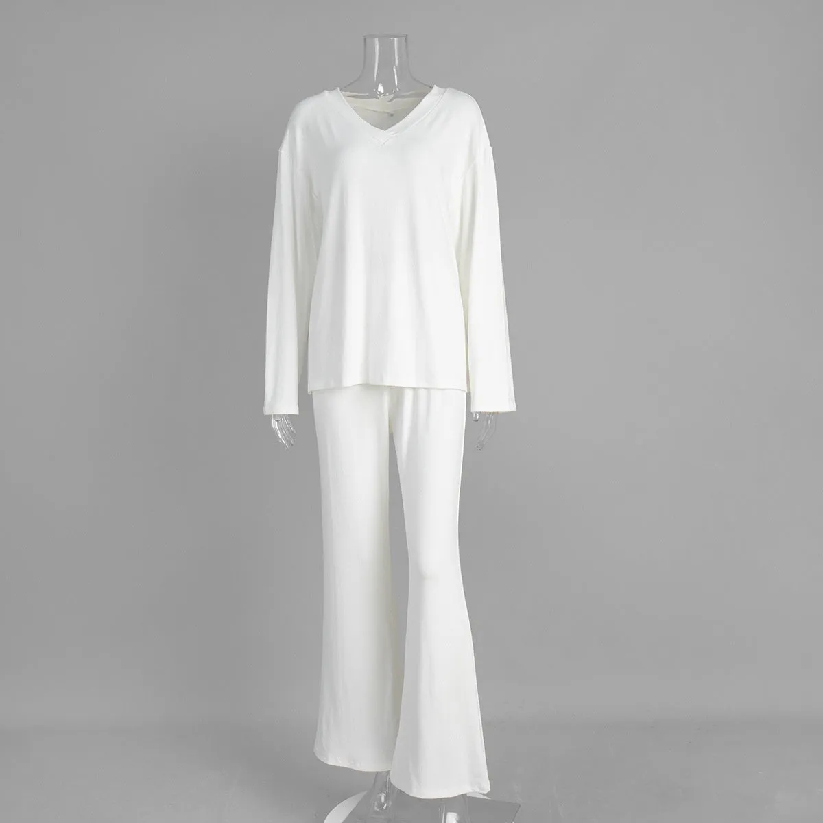 Long sleeve pajama set for women in viscose blend, white colour, top and pants on display