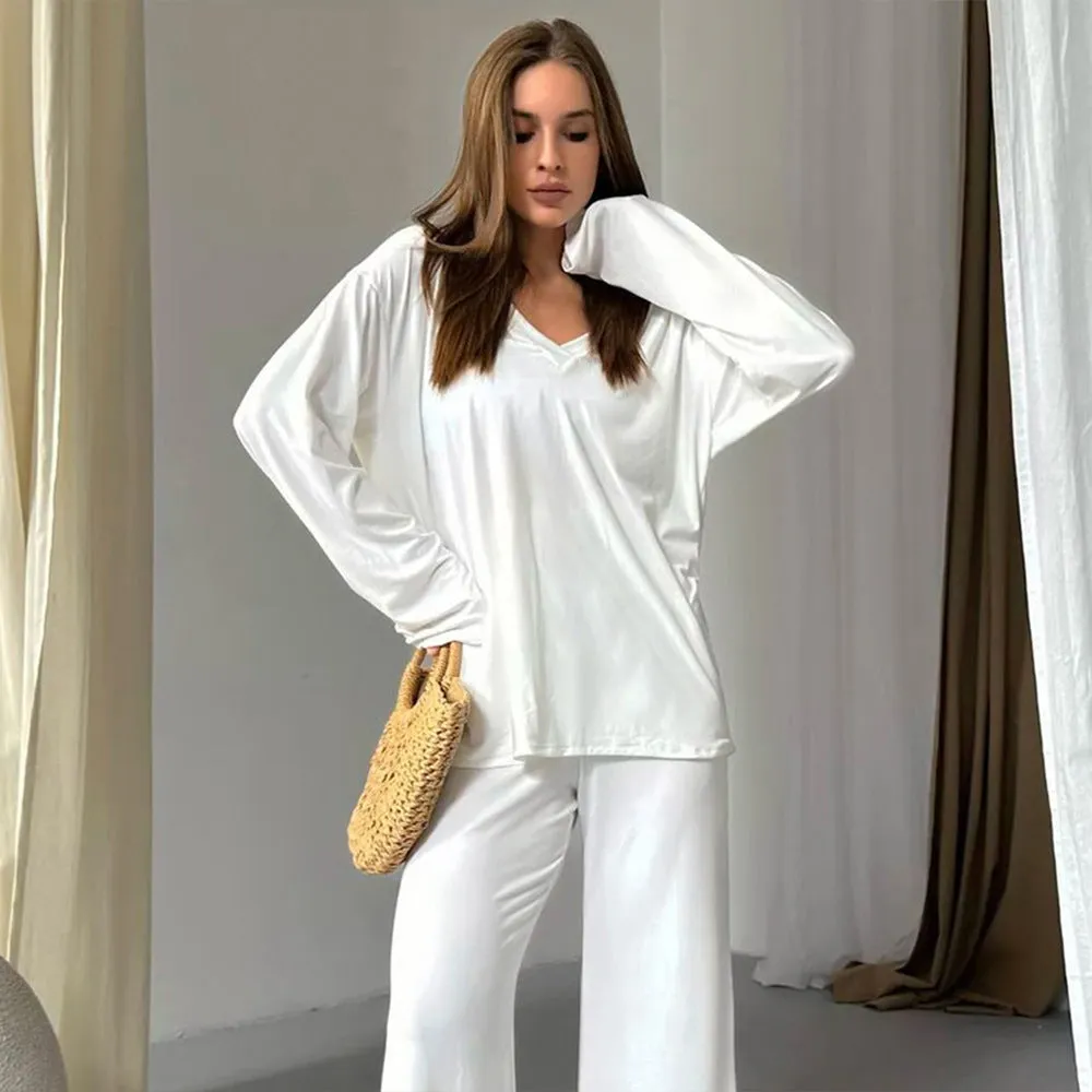 Long sleeve pajama set for women in viscose blend, white colour, top and pants on display