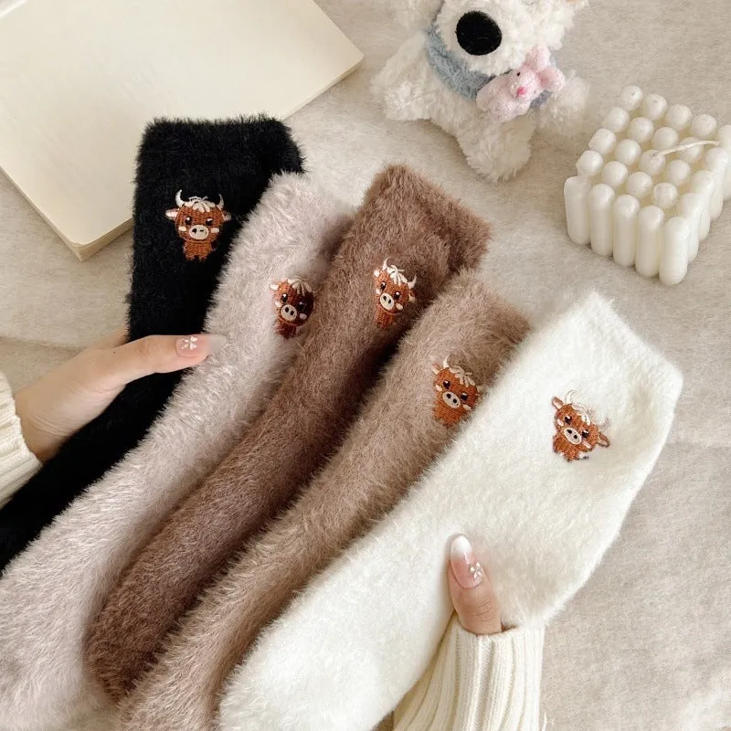 Women's fleece-lined thickened warm mid-calf socks in autumn winter colours black white khaki light coffee dark coffee